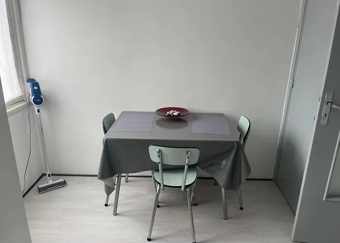 Proche Gare Routiere Apartment